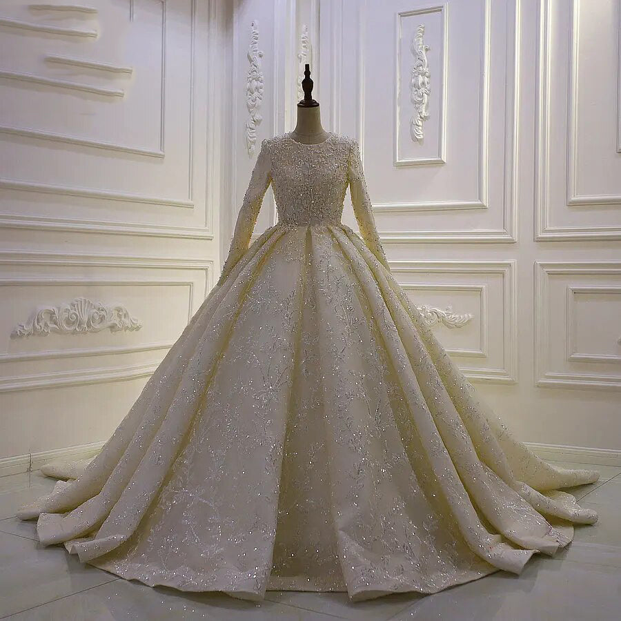 Women's O-Neck Long Sleeves Court Train Bridal Wedding Dress