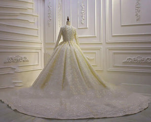 Women's O-Neck Long Sleeves Court Train Bridal Wedding Dress