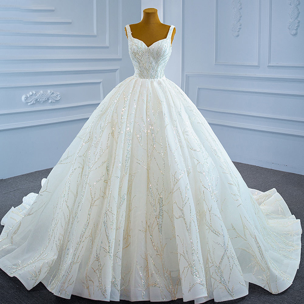 Women's Sweetheart-Neck Sleeveless Court Train Wedding Dress