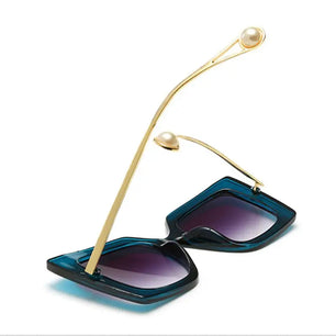 Women's Alloy Frame Polycarbonate Lens Square Shaped Sunglasses