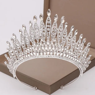 Women's Zinc Alloy Plant Pattern Tiaras Bridal Classic Crown