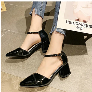 Women's PU Pointed Toe Buckle Strap Closure Solid Pattern Shoes