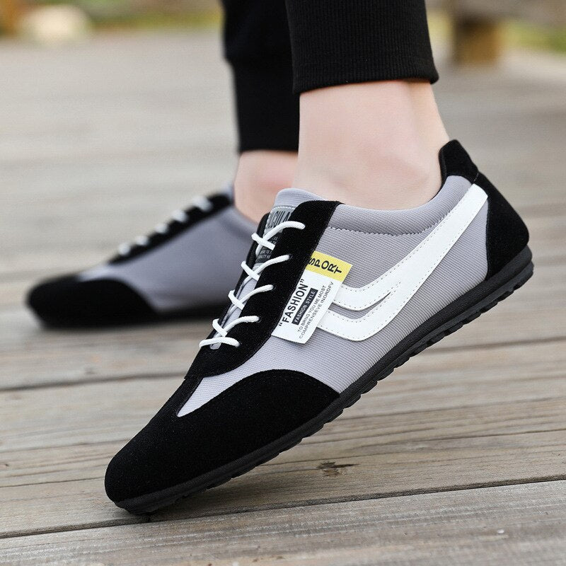 Men's Round Toe Canvas Breathable Lace Up Casual Wear Sneakers