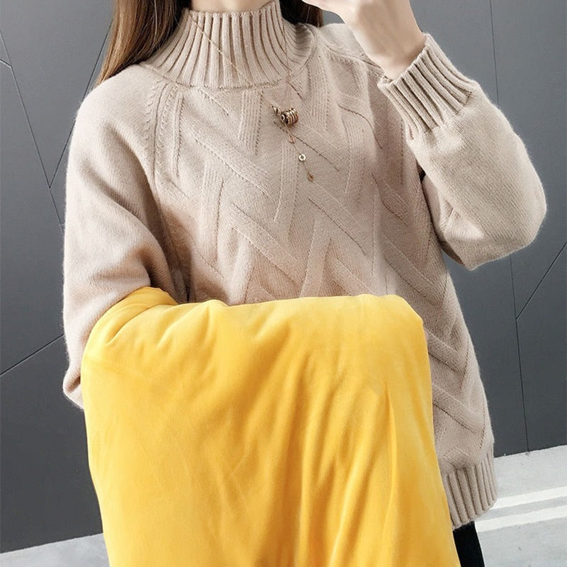 Women's Polyester Turtleneck Knitted Pattern Casual Wear Sweater