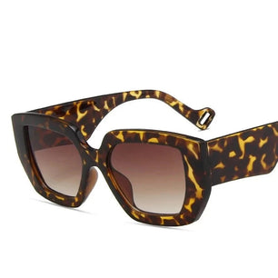 Women's Resin Frame Polycarbonate Lens Square Shaped Sunglasses