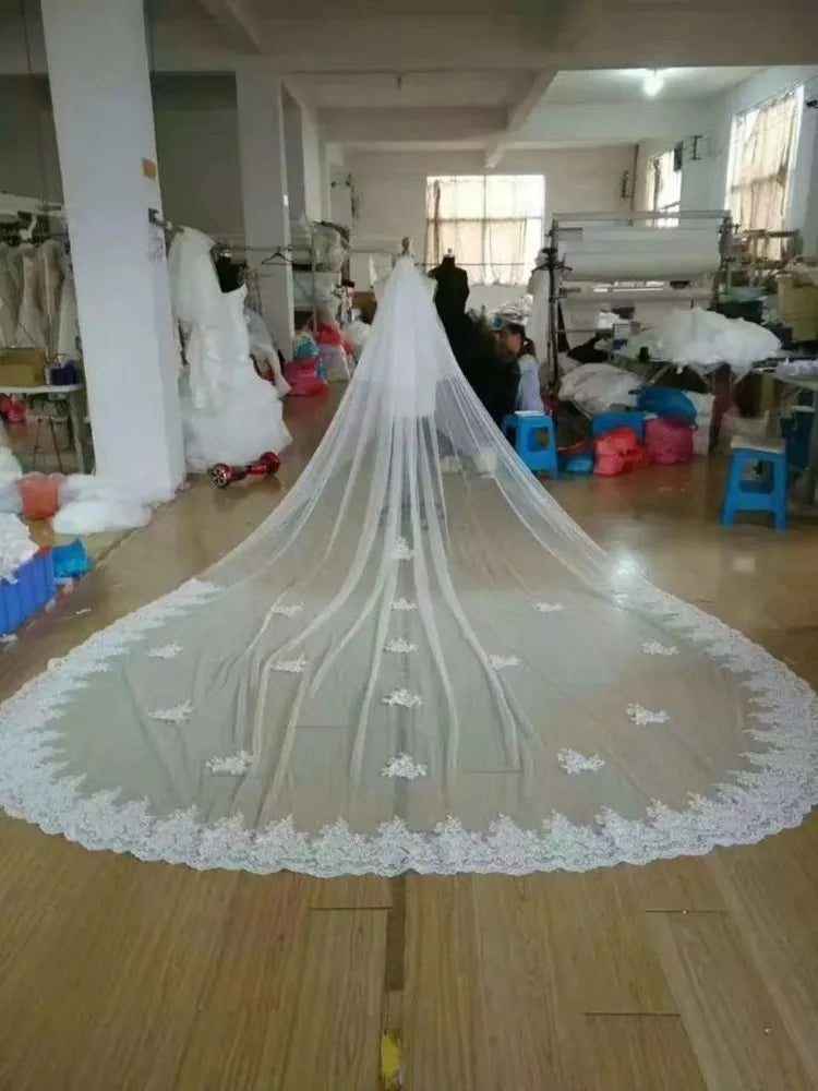 Women's Polyester Applique Edge Two-Layer Embroidery Bridal Veils