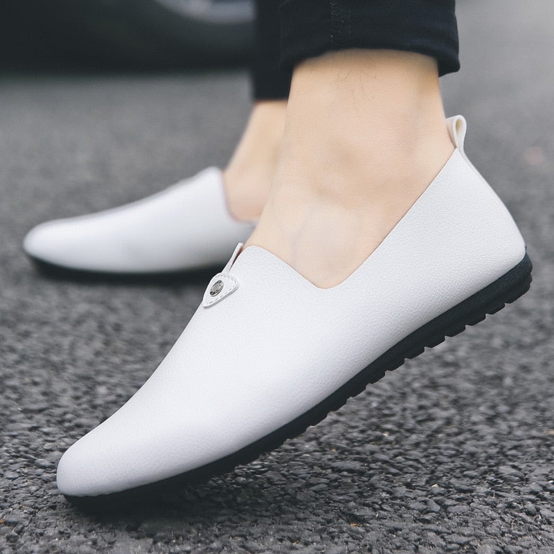 Men's PU Leather Round Toe Slip-On Closure Casual Wear Shoes