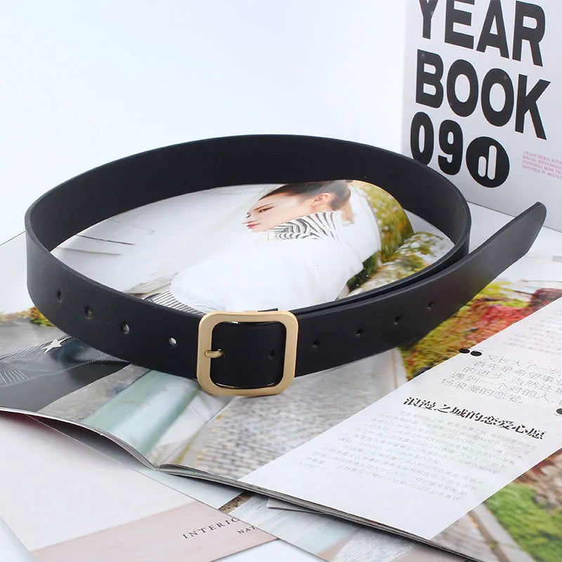 Women's PU Alloy Buckle Closure Square Pattern Trendy Belts