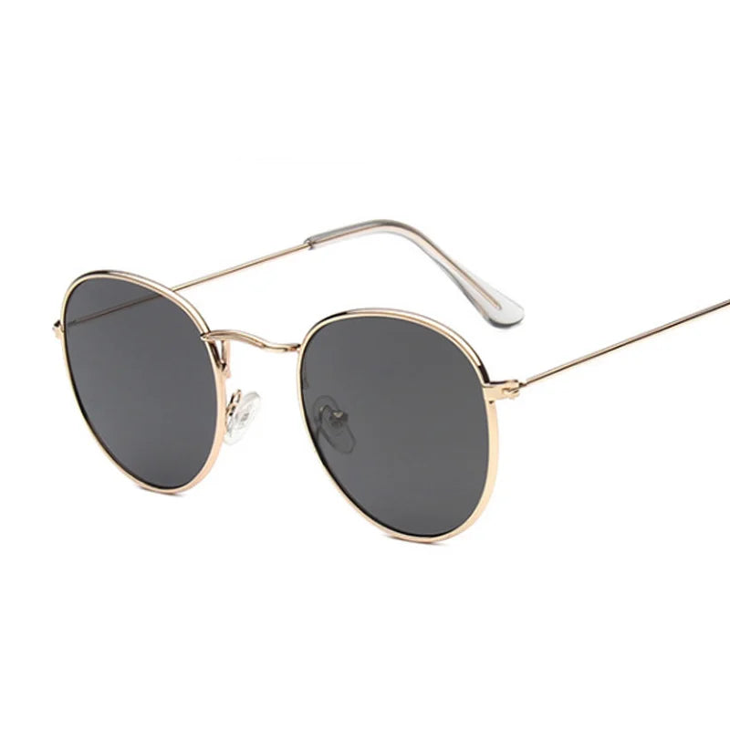 Women's Alloy Frame Acrylic Lens Oval Shaped Classic Sunglasses