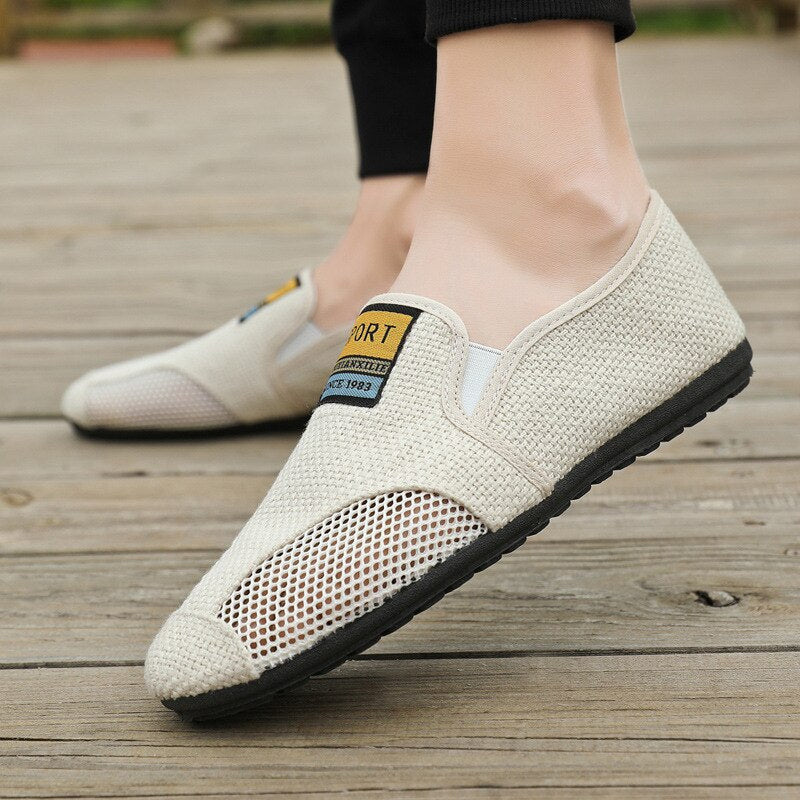 Men's Mesh Round Toe Slip-On Closure Breathable Casual Wear Shoes