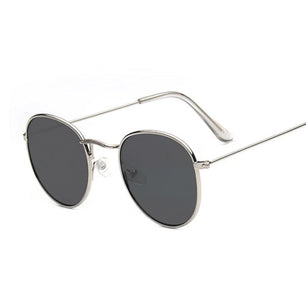 Women's Alloy Frame Acrylic Lens Oval Shaped Classic Sunglasses