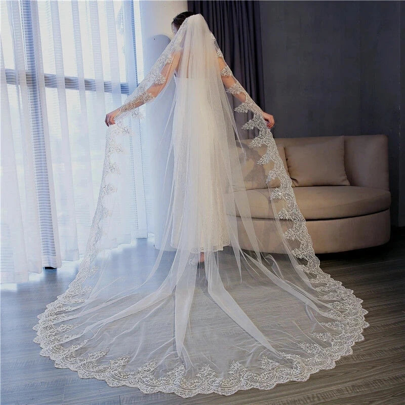 Women's Polyester Lace Edge One-Layer Cathedral Wedding Veils