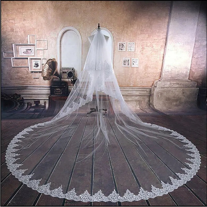 Women's Polyester Applique Edge Two-Layer Embroidery Bridal Veils