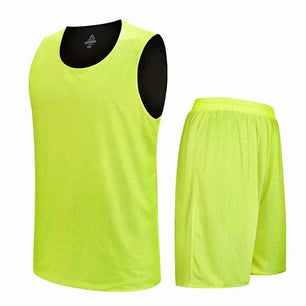 Men's Polyester O-Neck Sleeveless Solid Breathable Sports Set