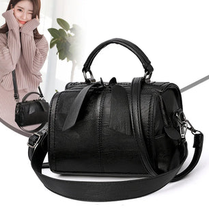 Women's PU Zipper Closure Solid Pattern Casual Shoulder Bags