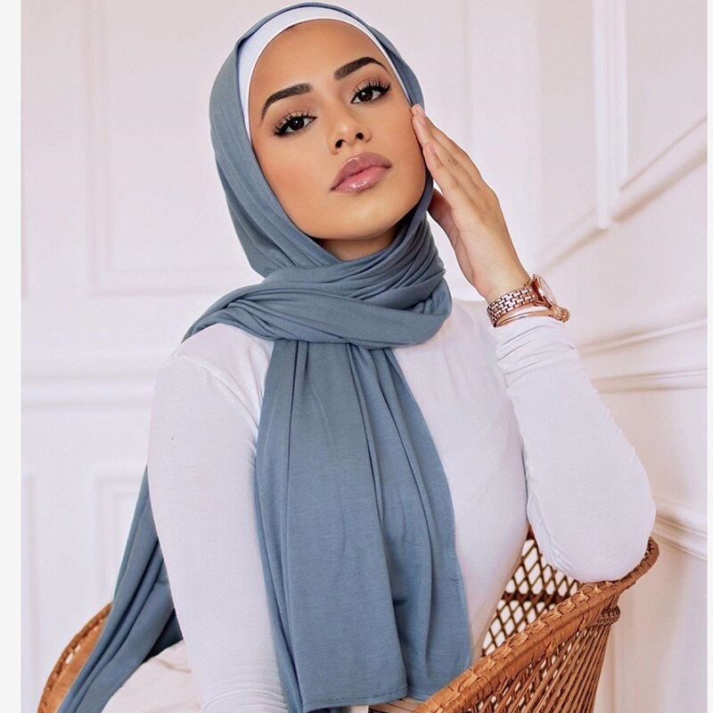 Women's Arabian Polyester Headwear Solid Pattern Casual Hijabs