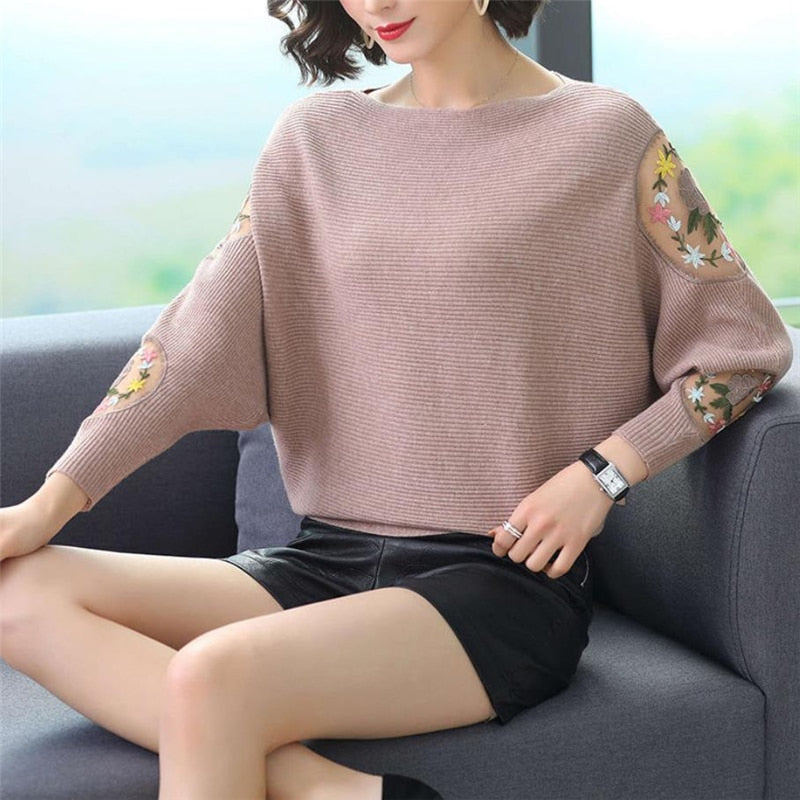 Women's O-Neck Polyester Full Sleeves Knitted Pullovers Sweater