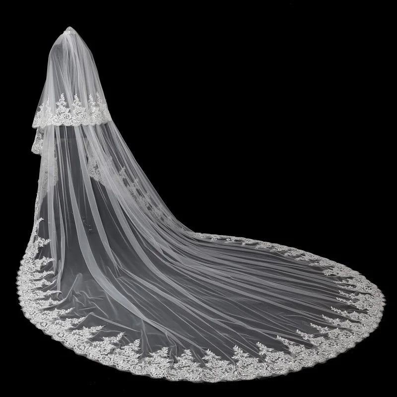 Women's Polyester Lace Edge Two-Layer Cathedral Wedding Veils