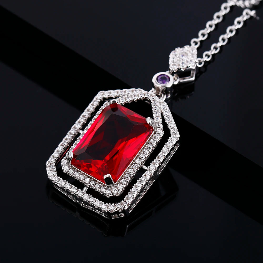 Women's Silver Zircon Geometric Shaped Trendy Engagement Necklace