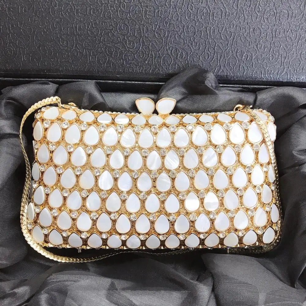 Women's Metallic Hasp Closure Rhinestone Pattern Wedding Clutch