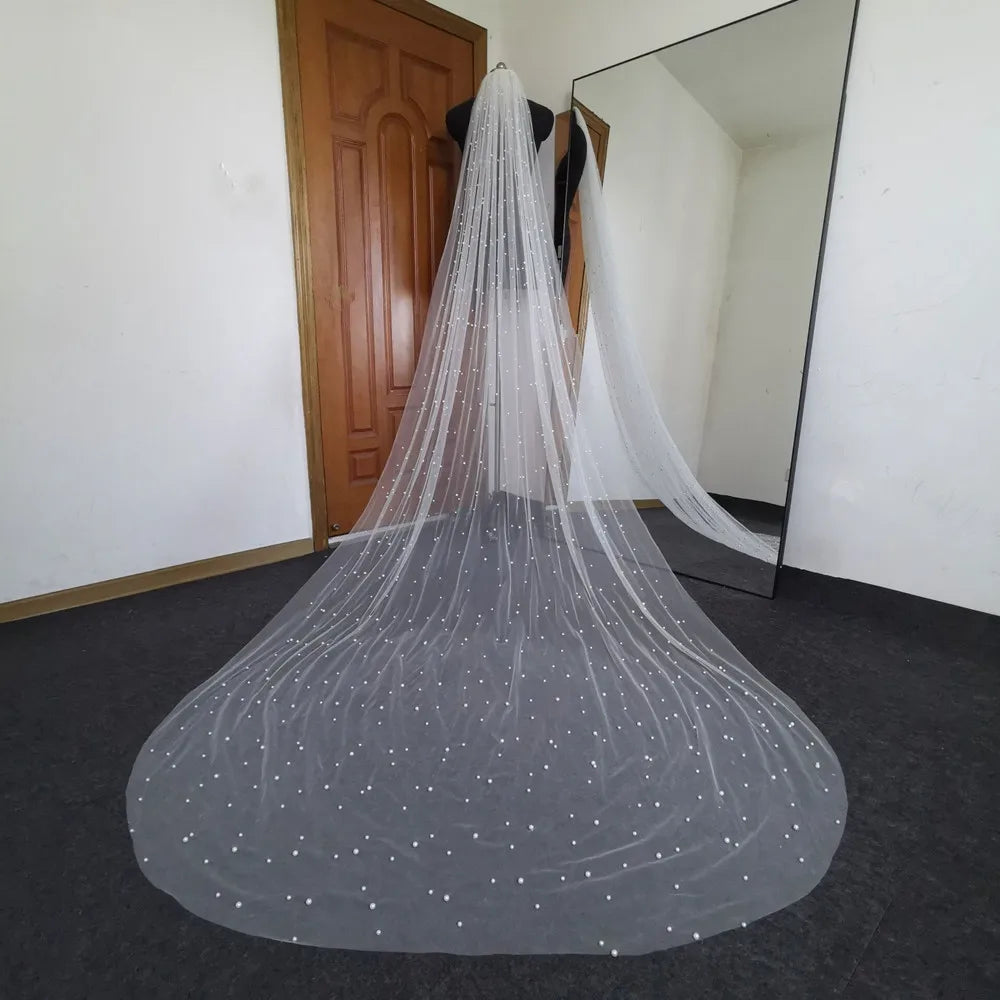 Women's Polyester Cut Edge One-Layer Cathedral Wedding Veils