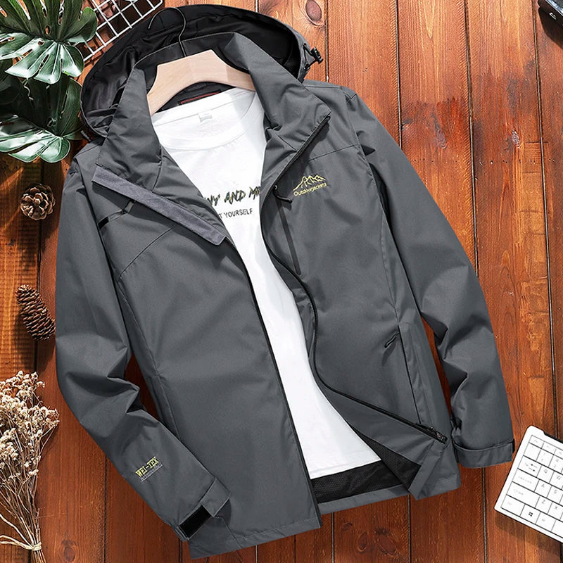 Men's Polyester Long Sleeve Solid Pattern Waterproof Hooded Jacket