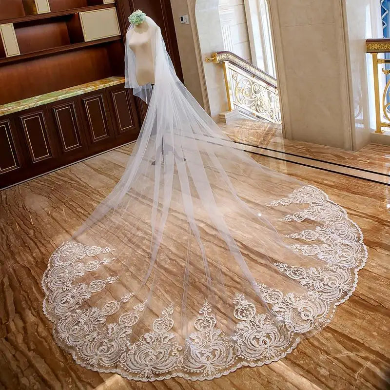 Women's Polyester Applique Edge Two-Layer Cathedral Wedding Veils