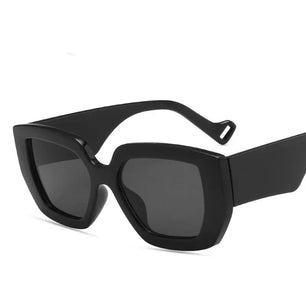 Women's Resin Frame Polycarbonate Lens Square Shaped Sunglasses