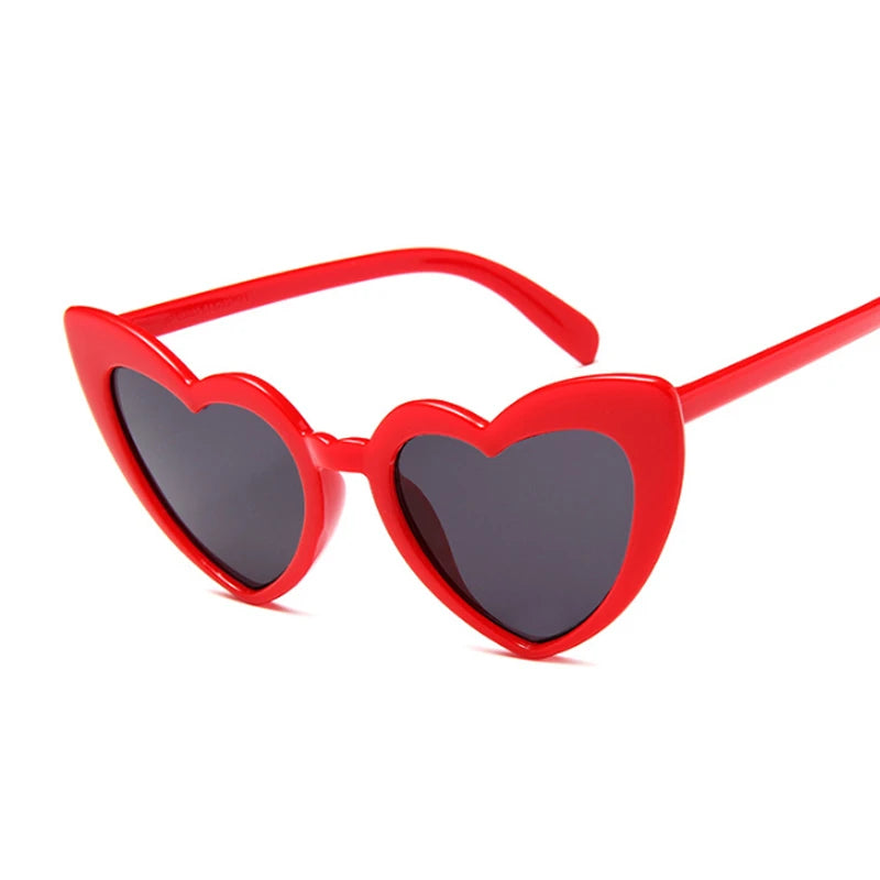 Women's Plastic Frame Acrylic Lens Heart Shape Vintage Sunglasses