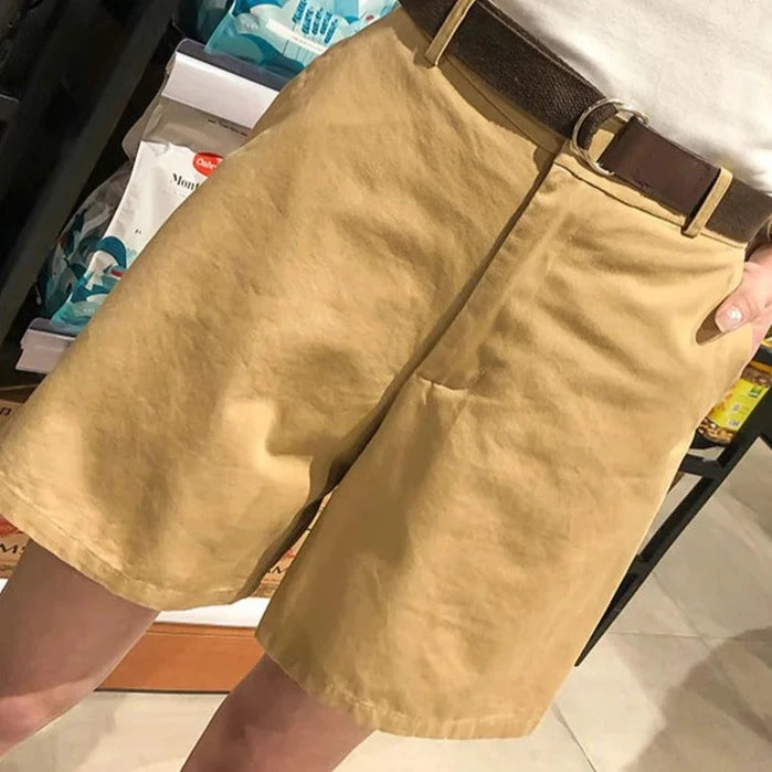 Women's Polyester High Waist Zipper Fly Casual Wear Solid Shorts