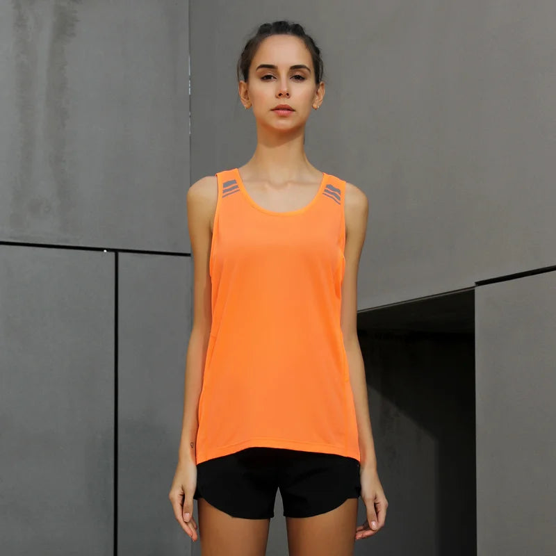 Women's Nylon O-Neck Sleeveless Breathable Yoga Gym Wear Tops