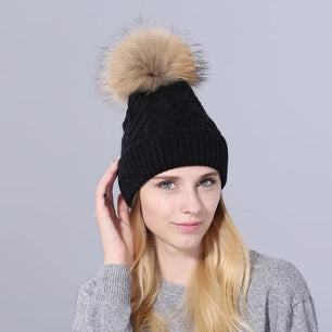 Women's Wool Solid Pattern Casual Wear Knitted Winter Warm Hat