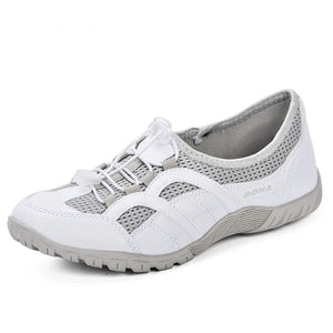 Women's Mesh Round Toe Lace-up Closure Breathable Sports Sneakers