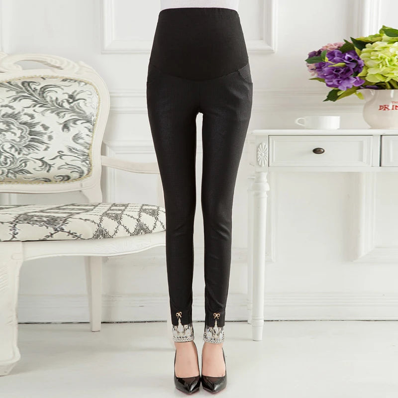 Women's Spandex Button Fly Closure Solid Pattern Maternity Pants