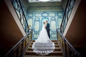 Women's Polyester Lace Edge One-Layer Cathedral Wedding Veils