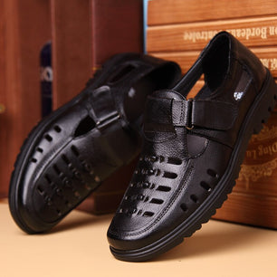 Men's Genuine Leather Round Toe Hook Loop Closure Casual Sandals