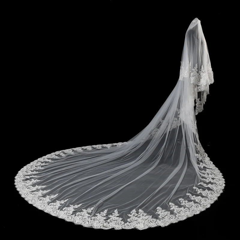 Women's Polyester Lace Edge Two-Layer Cathedral Wedding Veils