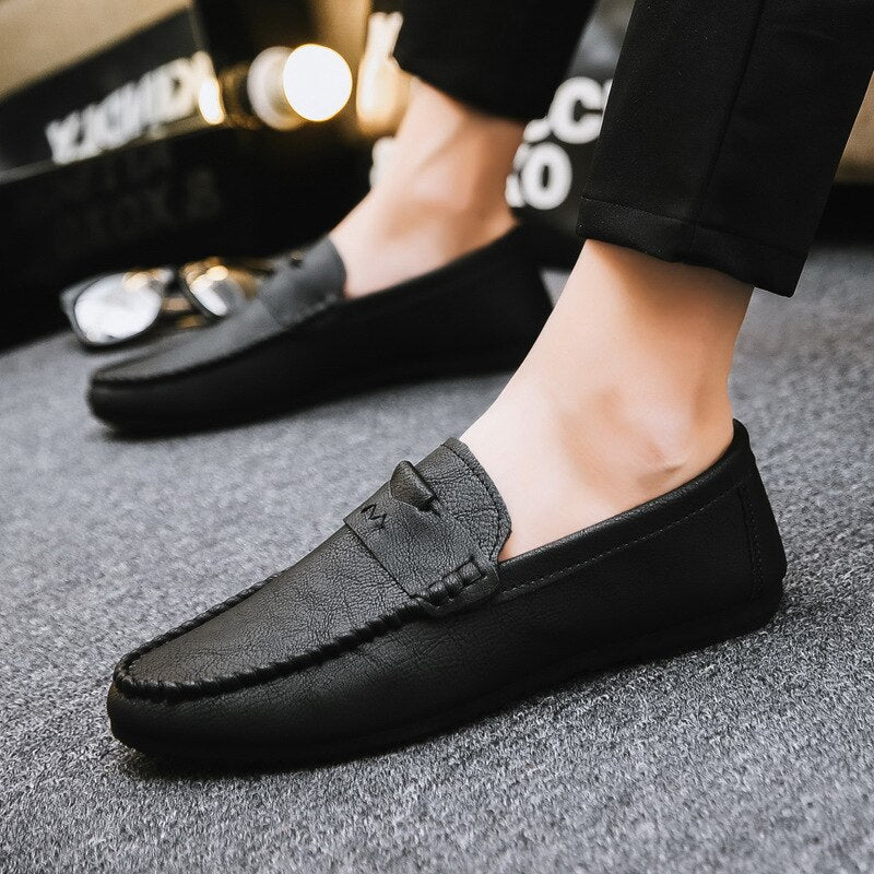 Men's PU Leather Round Toe Slip-On Closure Luxury Casual Shoes