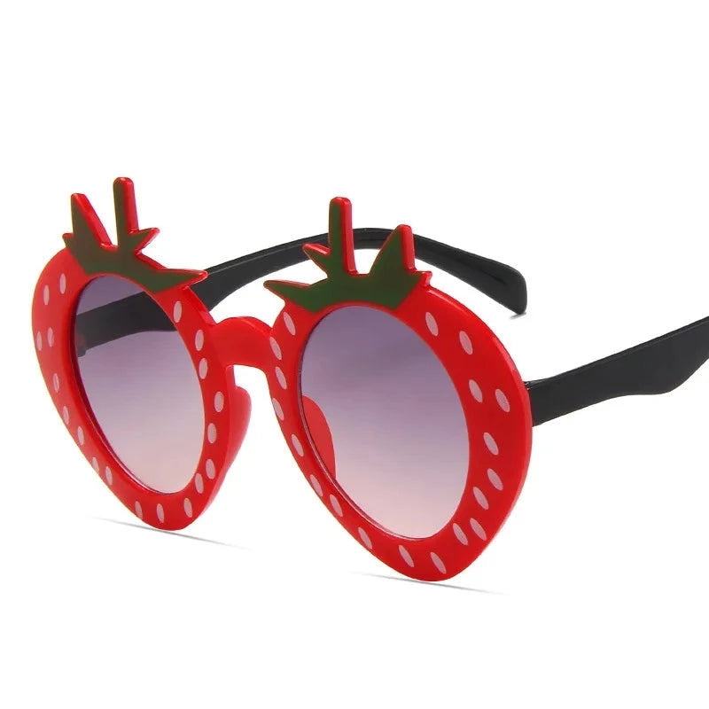 Kid's Plastic Frame Glass Lens Strawberry Shape UV400 Sunglasses