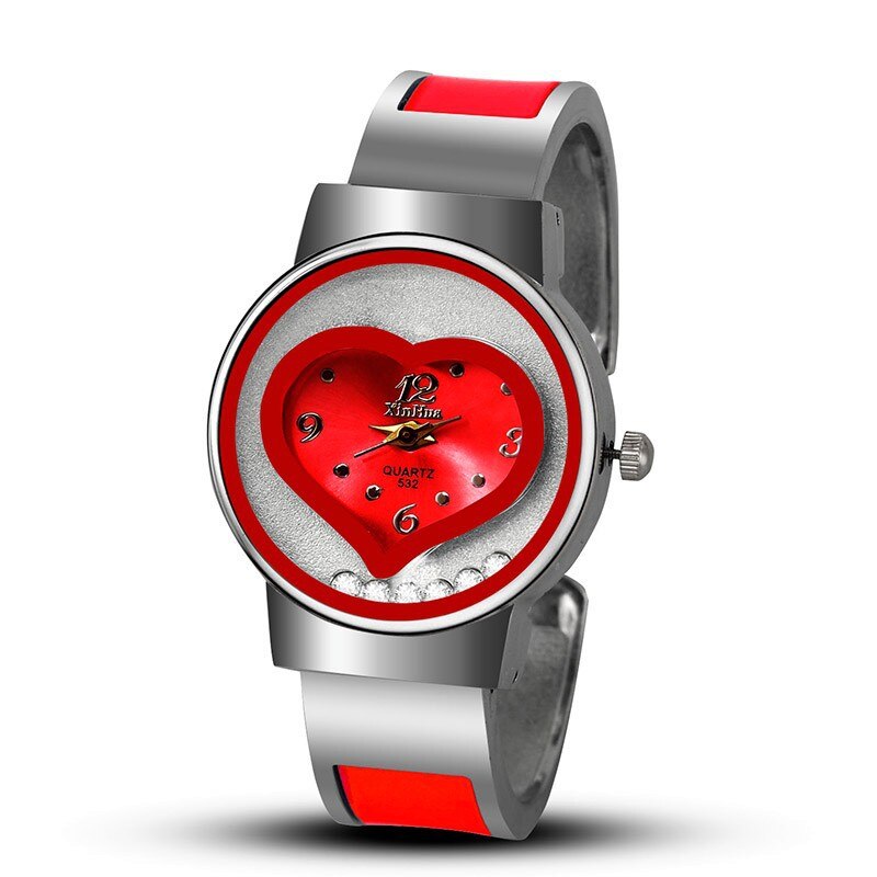 Women's Alloy Case Water Resistant Heart Shaped Quartz Watch