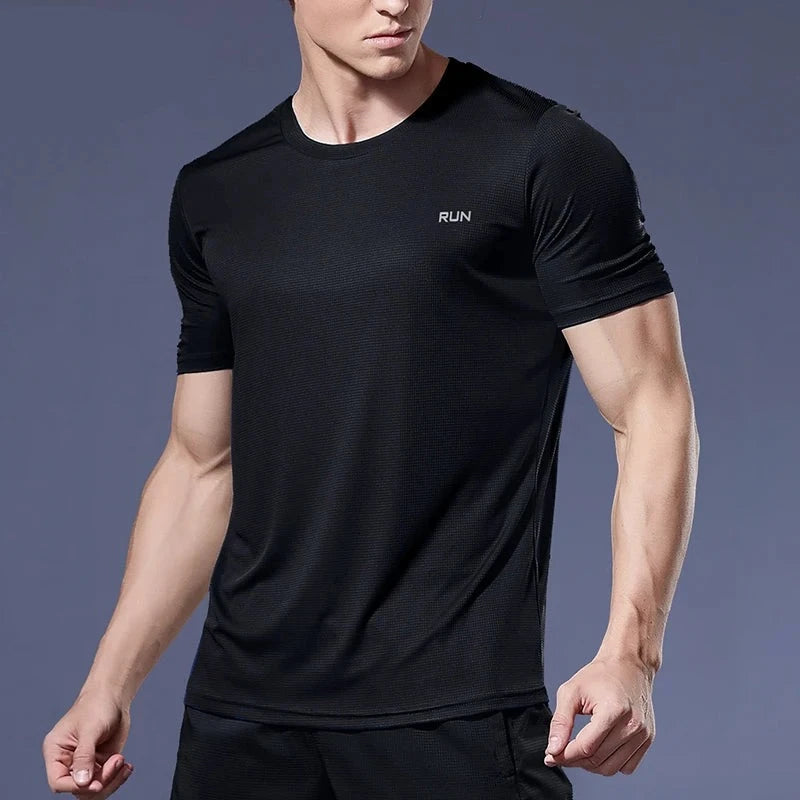 Men's Polyester Short Sleeve Pullover Closure Sportswear T-Shirt