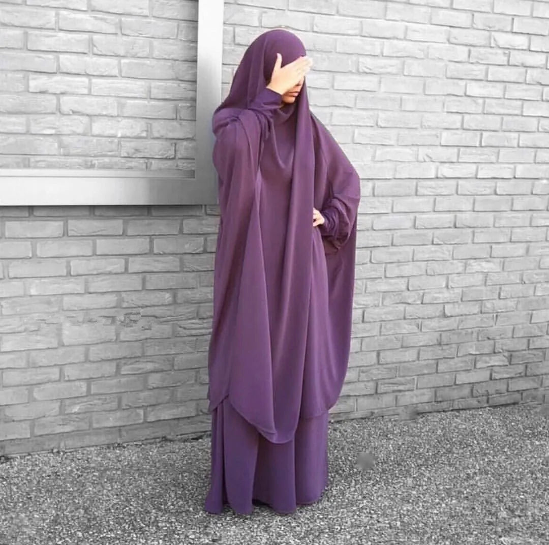 Women's Arabian Polyester Full Sleeve Plain Pattern Elegant Abaya