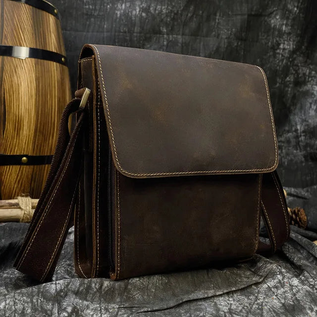 Men's Genuine Leather Zipper Closure Solid Pattern Shoulder Bag