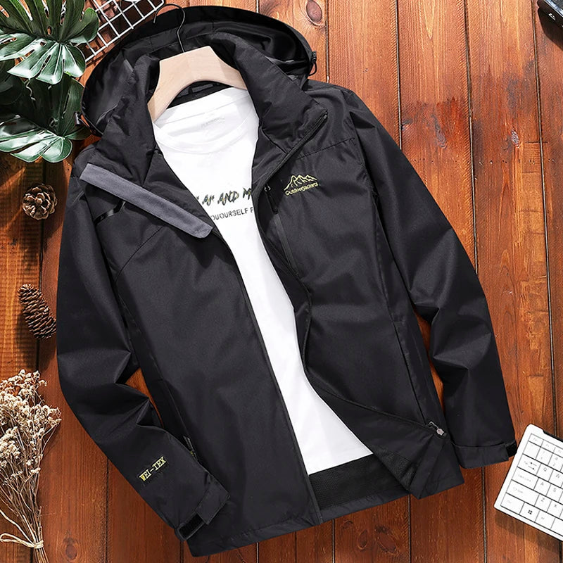 Men's Polyester Long Sleeve Solid Pattern Waterproof Hooded Jacket