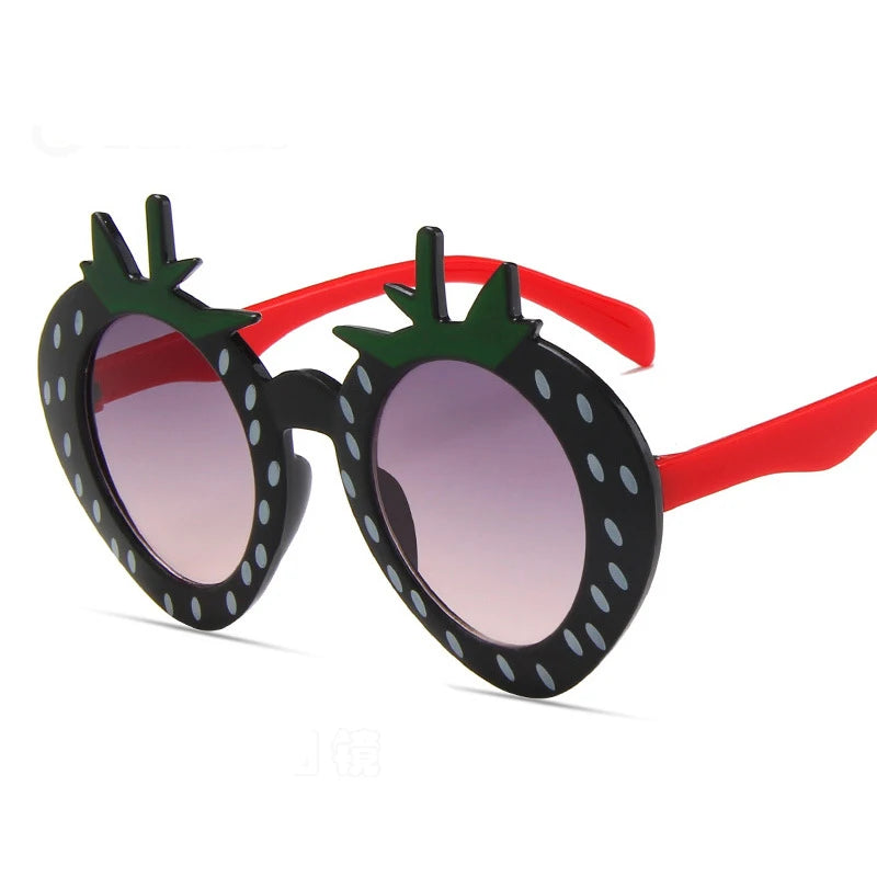 Kid's Plastic Frame Glass Lens Strawberry Shape UV400 Sunglasses