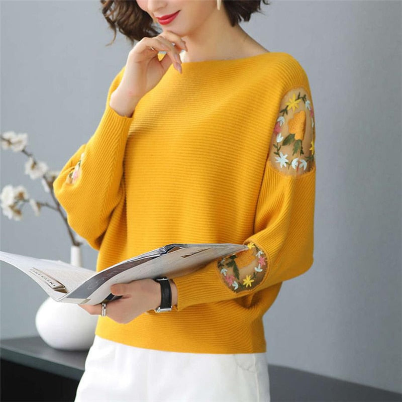 Women's O-Neck Polyester Full Sleeves Knitted Pullovers Sweater