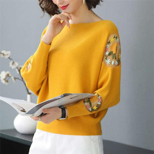 Women's O-Neck Polyester Full Sleeves Knitted Pullovers Sweater