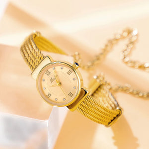 Women's Alloy Case Round Shaped Waterproof Trendy Quartz Watch