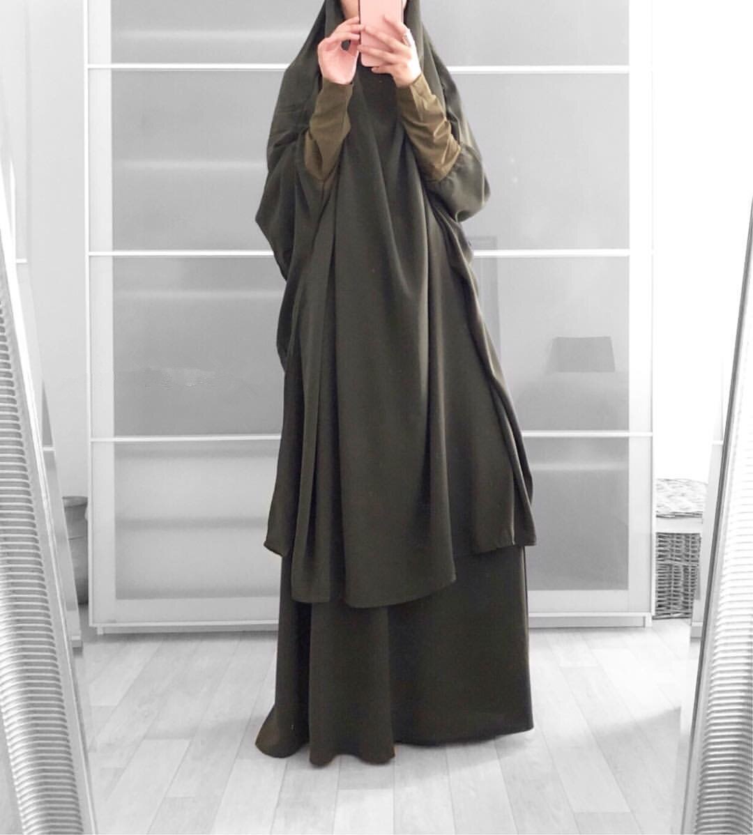 Women's Arabian Polyester Full Sleeve Solid Pattern Casual Abaya