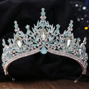 Women's Zinc Alloy Plant Pattern Tiaras Bridal Classic Crown